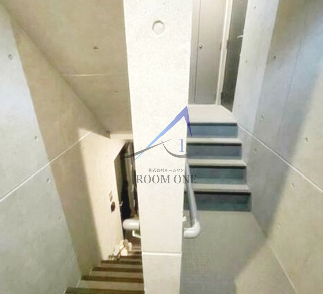 Ｃｒｏｓｓ　Ｇｒａｙ町屋