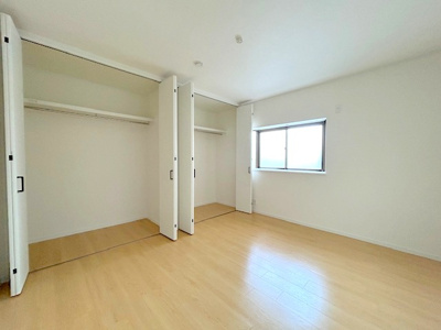 【洋室】 | 枚方市磯島茶屋町戸建