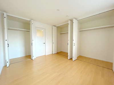 【洋室】 | 枚方市磯島茶屋町戸建