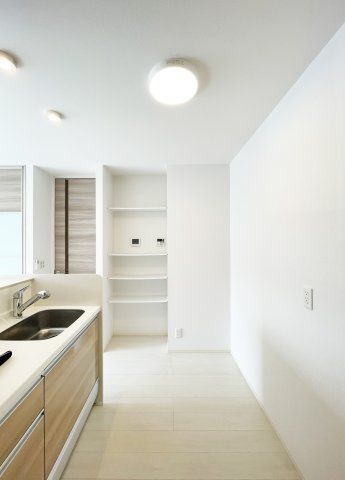 セジュールシンワの居間・リビング