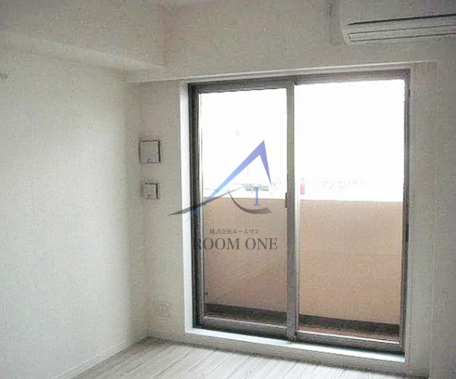 スカイコート東京ベイ東雲壱番館の居間・リビング|洋室のお部屋です。