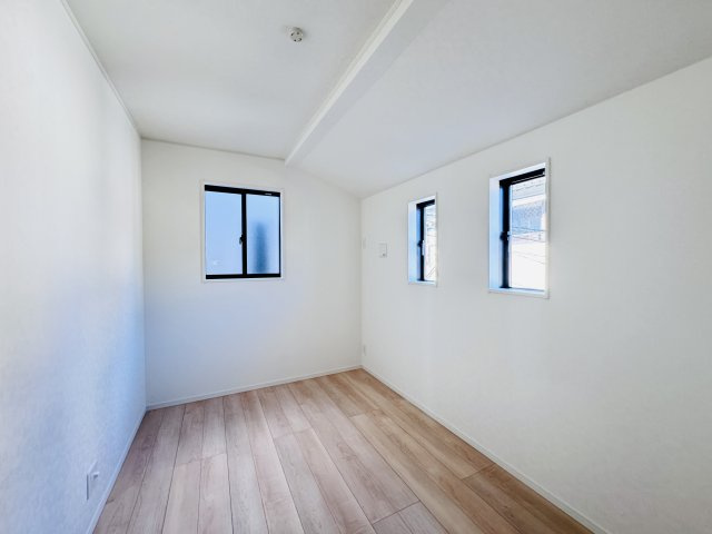 葛飾区水元４丁目新築戸建【水元小学校：5分】の洋室|5.1帖洋室