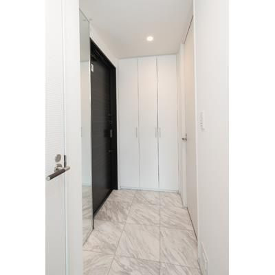 パークアクシス赤坂見附の玄関