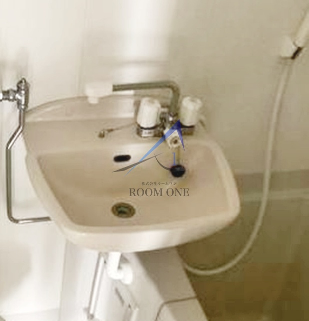 アリックスビルの洗面所|洗面台です。