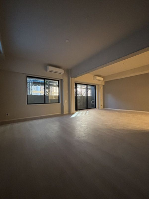 【居間・リビング】 | スプランディッド上野North