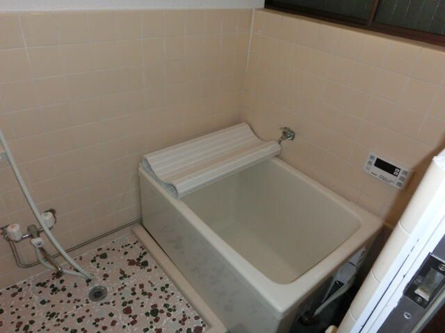 ハイツ富士見台の浴室