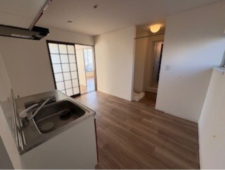 ハイツシェーンⅡの居間・リビング