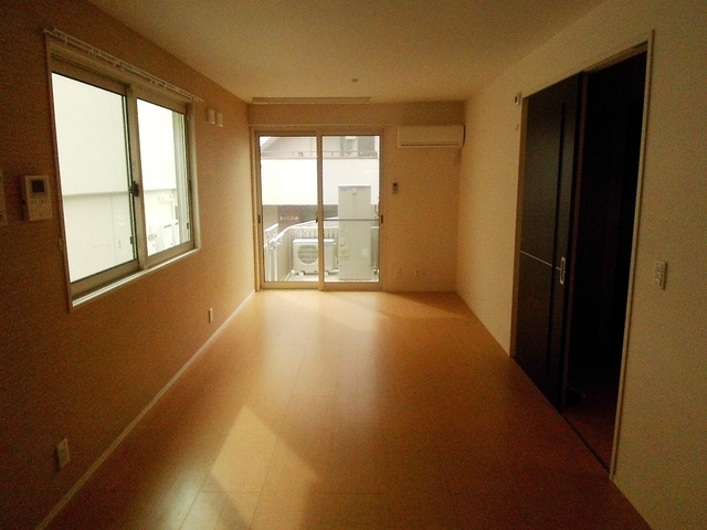 メゾンベージュの居間・リビング