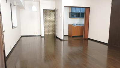 【居間・リビング】 | サン・オリーブ新名 | ゆったりとしたリビングです