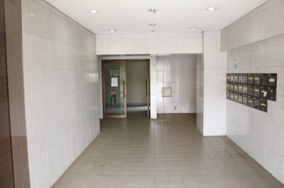 【ロビー】 | JUN朝霞台コート