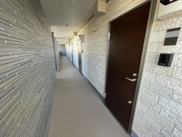 L`Appartement221+　のロビー