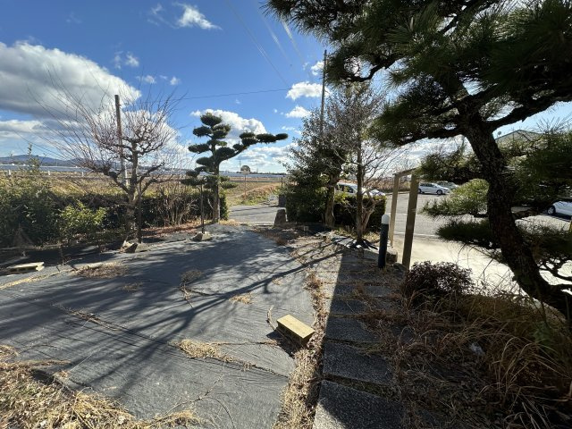 豊田市京町2丁目貸家の庭