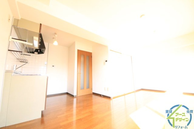 ヴィラパストラルⅠの居間・リビング