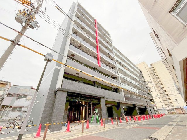 エステムコート新大阪16パルスの外観