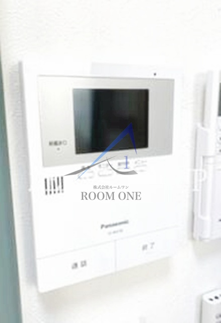 カサ・デ・アンジェラのセキュリティ|モニター付きインターホンです。