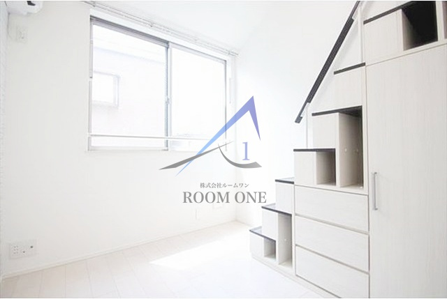 カサ・デ・アンジェラの居間・リビング|洋室のお部屋です。