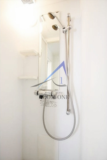 カサ・デ・アンジェラの浴室|シャワールームです。