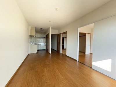 【居間・リビング】 | モーニングパーク朝霞 | 別のお部屋の写真です。