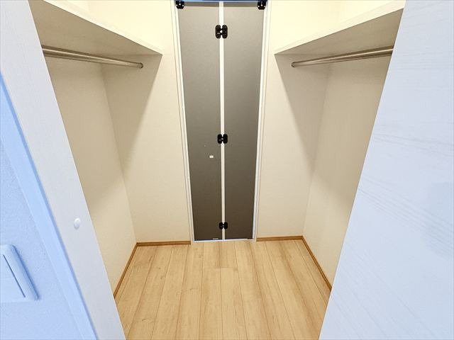 aLATO六本松の玄関