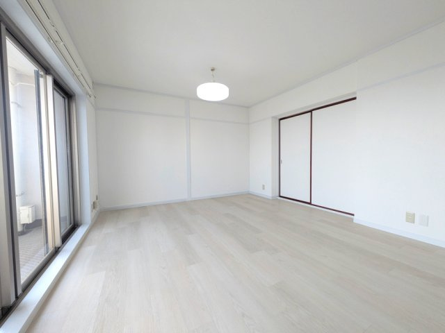 渦ヶ森コーポ10号館の居間・リビング