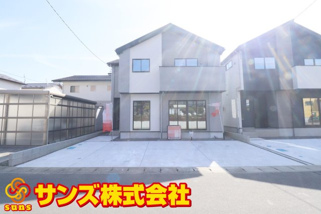 郡山市八山田6丁目　　  ２号棟　　　行徳小学校、行健中学区　の外観|北側から見た駐車場を含む外観