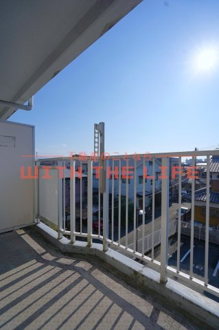 ハイツ櫛原プラスワン【キャンペーン対象物件】のバルコニー|バルコニー付きです