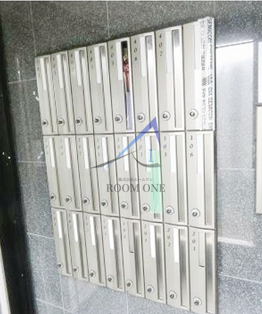 第31シンエイビルのその他共用部分|集合ポストです。