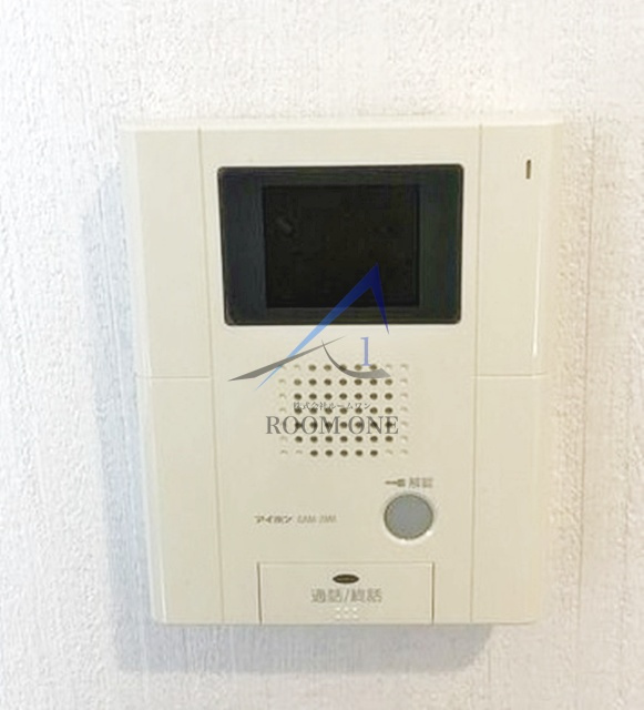フォール　ブランシェ用賀のセキュリティ|モニター付インターホンです。