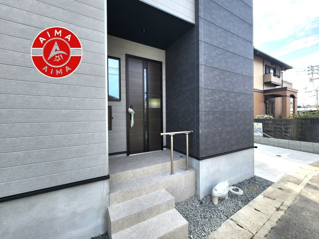 太宰府市朱雀4丁目第4-2棟（1号棟）　の外観：施工例|おでかけの時も帰った時も、「我が家」を最初に感じでもらえる素敵な空間に。