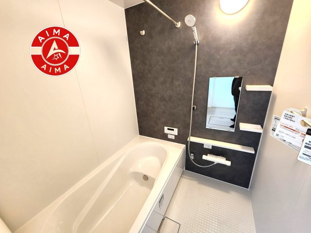 太宰府市朱雀4丁目第4-2棟（2号棟）　の内観：施工例|1日の疲れを癒してくれる広々バスルーム。雨の日のお洗濯にも大活躍な浴室乾燥機付です！