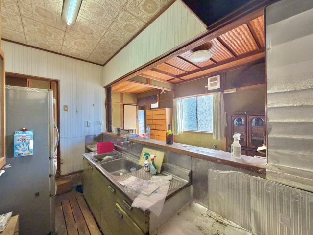 【店舗付】東茨城郡大洗町中古物件のキッチン