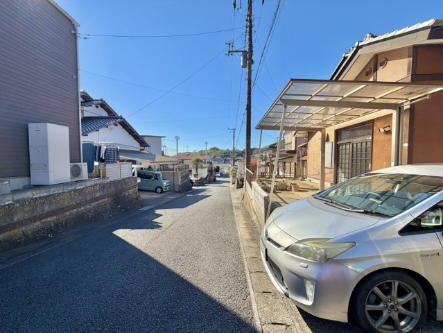【店舗付】東茨城郡大洗町中古物件の前面道路含む現地写真
