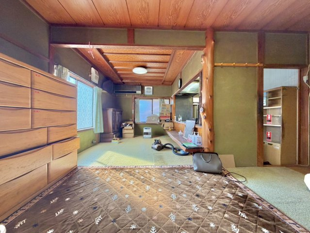 【店舗付】東茨城郡大洗町中古物件の居間・リビング