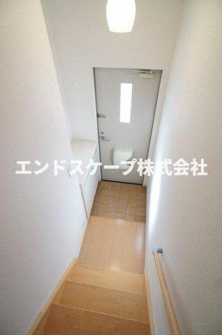 グレイス・ヴィラの玄関|高崎、前橋のお部屋探しはエンドスケープまで！お客様の理想お聞かせ下さい♪