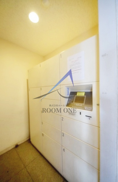 ジ・アパートメント　ヒルトップ中野のその他共用部分|宅配ボックスです。