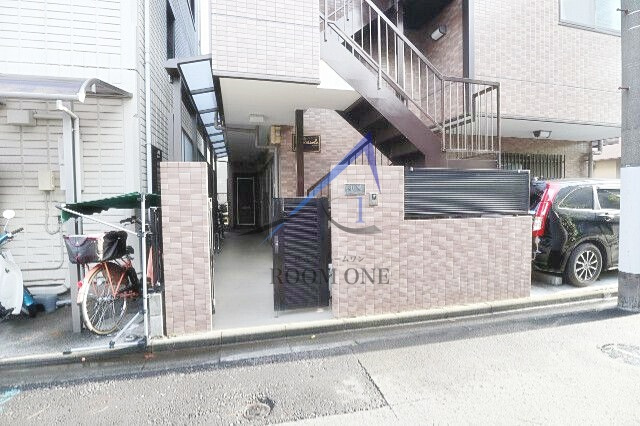 ジラソーレのエントランス|エントランスです。