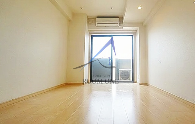 ルーブル二子多摩川の居間・リビング|洋室のお部屋です。