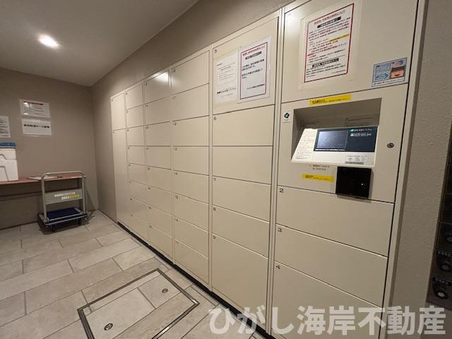 プレミスト湘南辻堂フォレストフェイスの設備|再配達の手間いらず。宅配ボックス付きで、ネットショッピングも気軽に楽しめます。