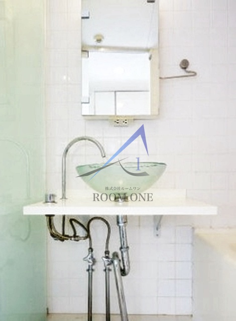 ラグジュアリーアパートメント森下の洗面所|洗面台です。