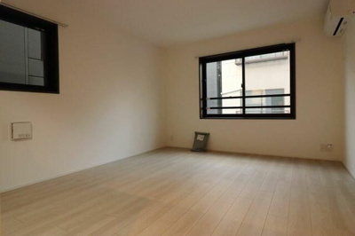 【寝室】 | SOLASIA residence 中野