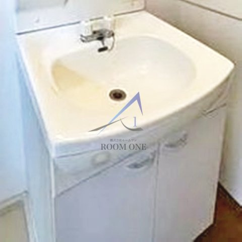 キロロ弐番館の洗面所|独立洗面台です。