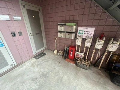 【エントランス】 | サンシャイン・レジデンス松が丘