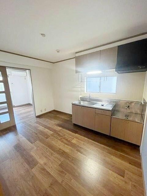 【居間・リビング】 | サンシャイン・レジデンス松が丘