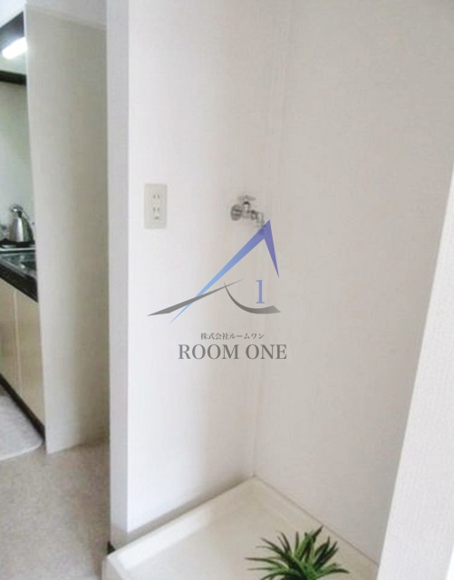 シャルマン西巣鴨の設備|洗濯機置き場です。イメージです。