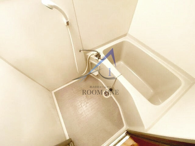 春栄コーポの浴室|お風呂です。