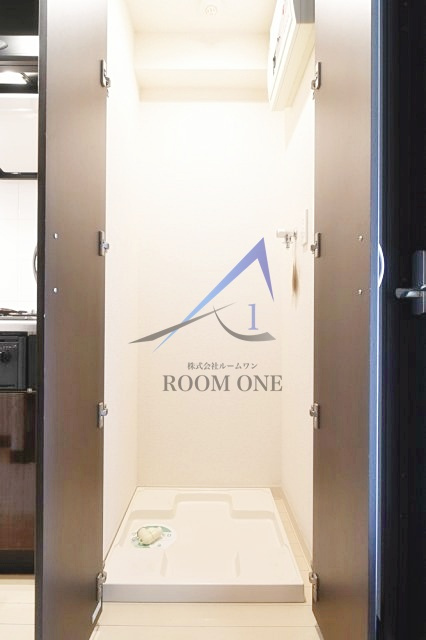 ファーストプレイス菊川の設備|洗濯機置き場です。