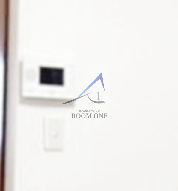 コーポひまわりのセキュリティ|モニター付きインターホンです。