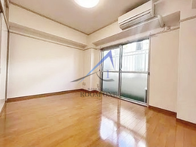 セレンティ弥生の居間・リビング|洋室のお部屋です。