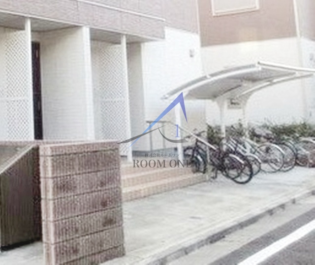 ブルーム桜丘Ｂ棟のエントランス|エントランスです。