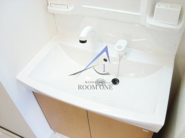 フェニックスⅢの洗面所|独立洗面台です。